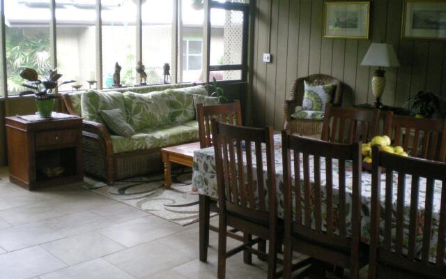 The Kimos' Ohanas B&B