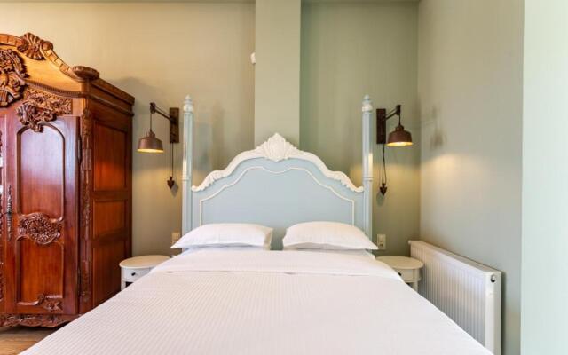 Shindisi Residence Boutique Villa