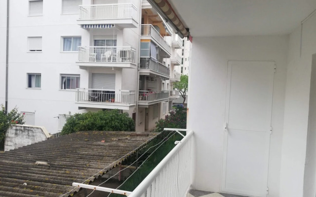 1.estudios Solmar Esc. 4 1º pta 4