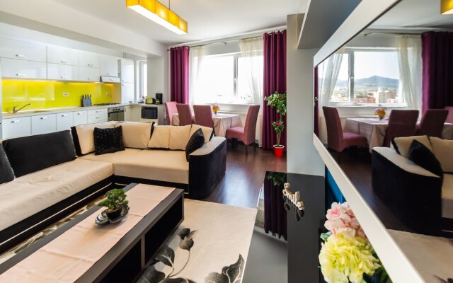 Mountain View Apartment