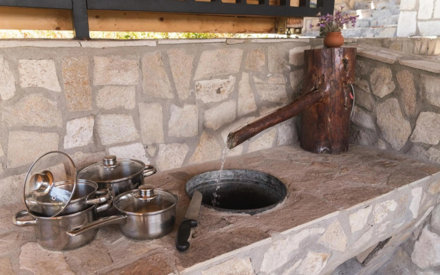 Planinski Polah House