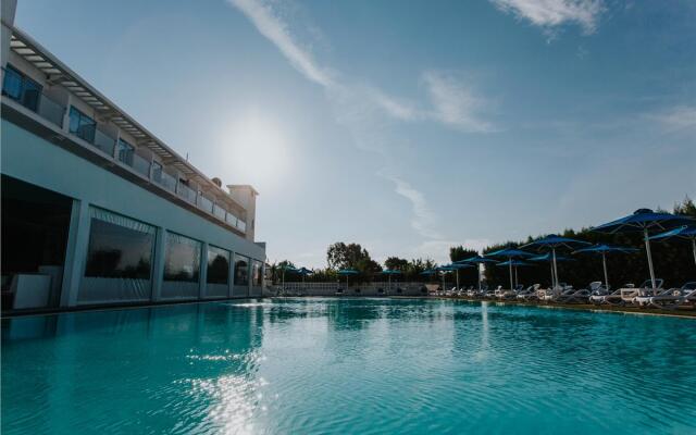 Sveltos Hotel