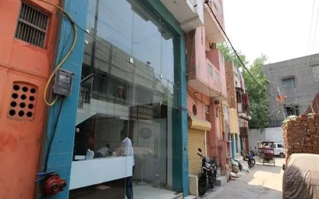 Hotel A10 International