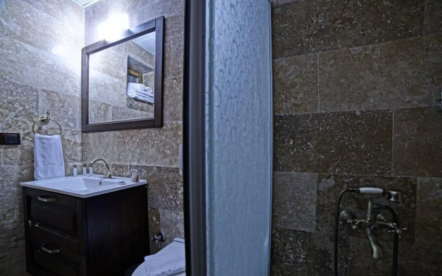 Samistal Lodge