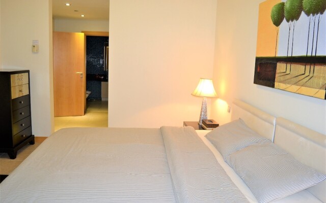 Entire 1 Bedroom Apartment in the Prestigious Palk Jumeirah - NBT