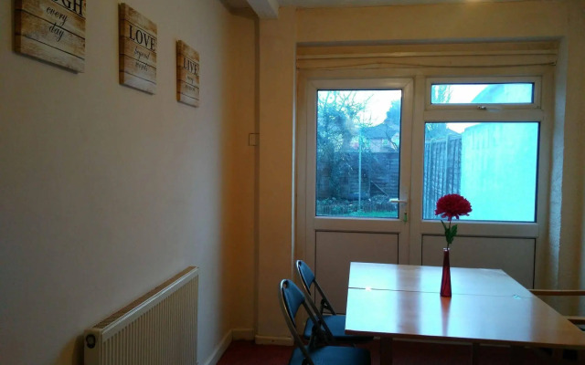 Heathrow Guest House