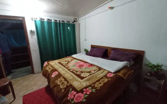 Goroomgo Homestay Kausani