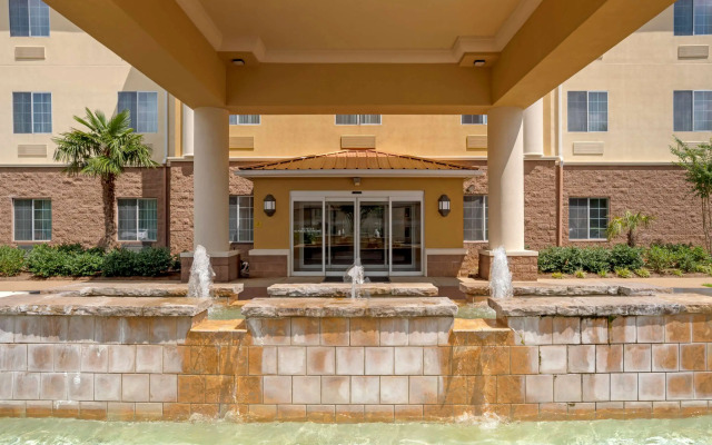 Comfort Suites Alexandria North