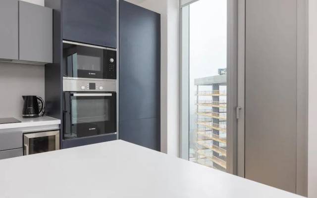 City Flat With Panoramic Views