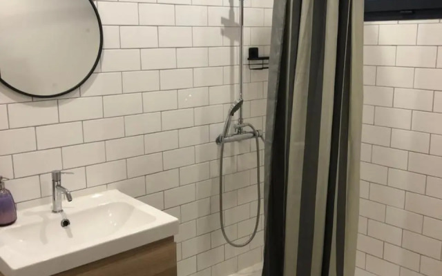 Studio indépendant à Sausset prox ville et plage