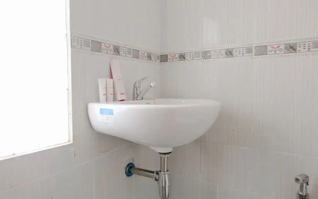Ndalem Katong Guest House by OYO Rooms
