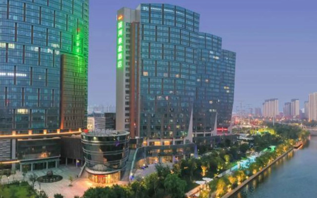 Binhe Quanying Hotel