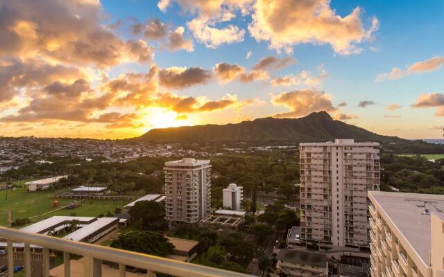 Hyatt Place Waikiki Beach