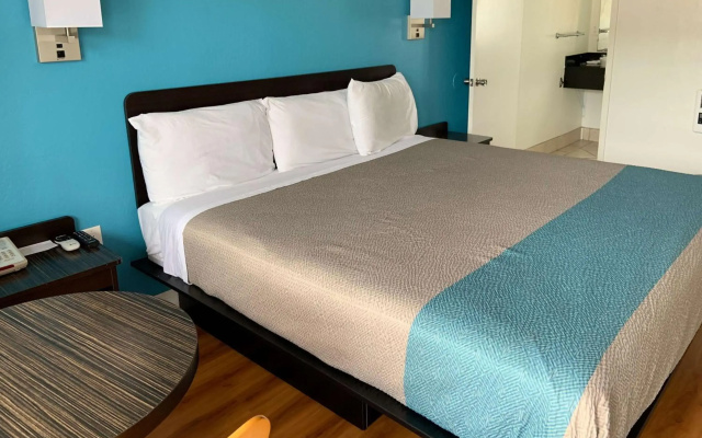 Ocean Breeze Inn