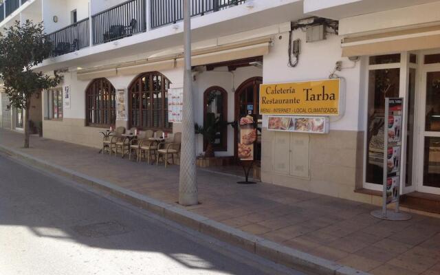 Hostal Tarba