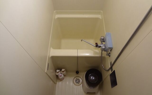 Guest House Zen Hakata Ohori Park 1