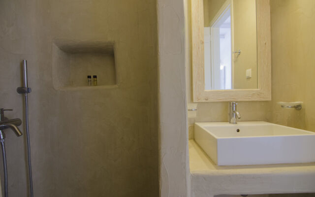 Yialos Ios Hotel