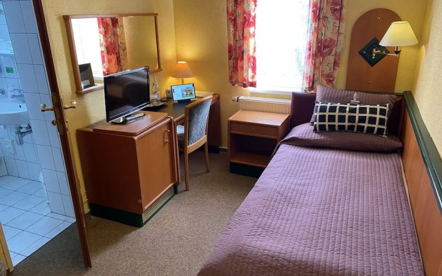 Amadeus Boutique Hotel Deutscher Hof Inn & Suites