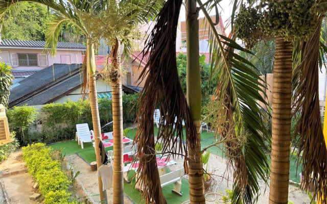 Taphouse Guest House