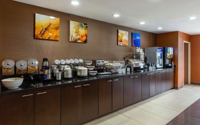 Comfort Inn Garner Clayton I-40