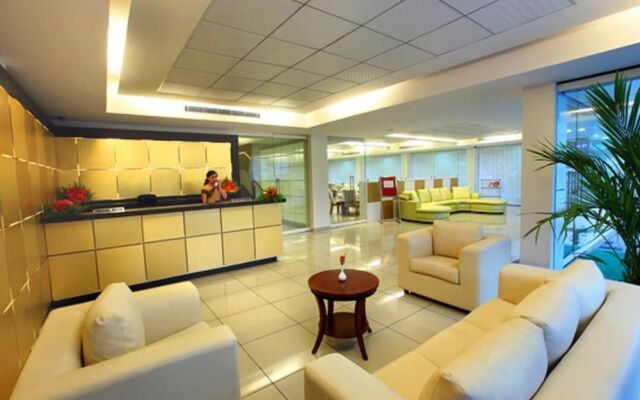 Hotel Kunnathan Residency