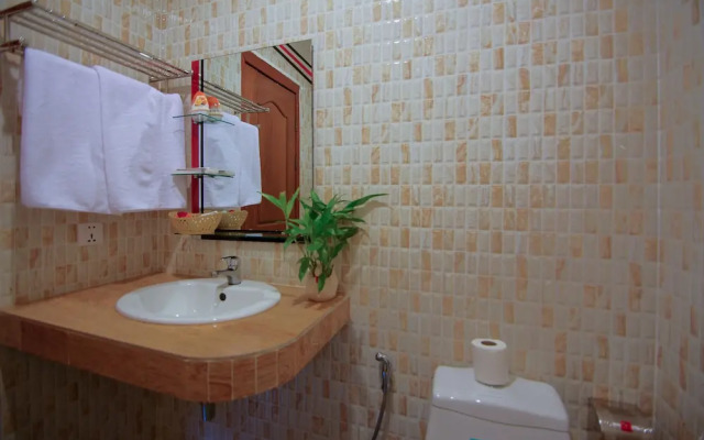 Bou Phanith Villa