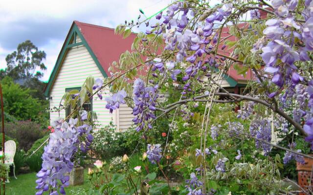 Crabtree House