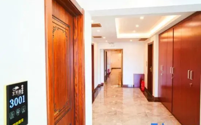 Platinum Hotel (Panjin Railway Station Branch)