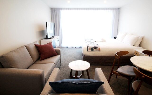 Fernz Motel