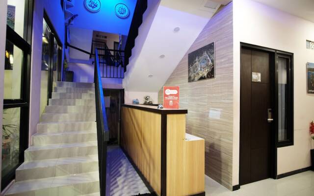 ZEN Rooms Basic Audah Syariah Sutos