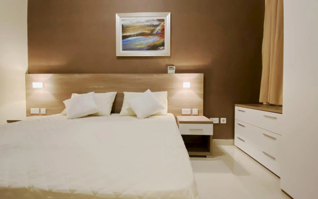 Vista Point - Cast Renting