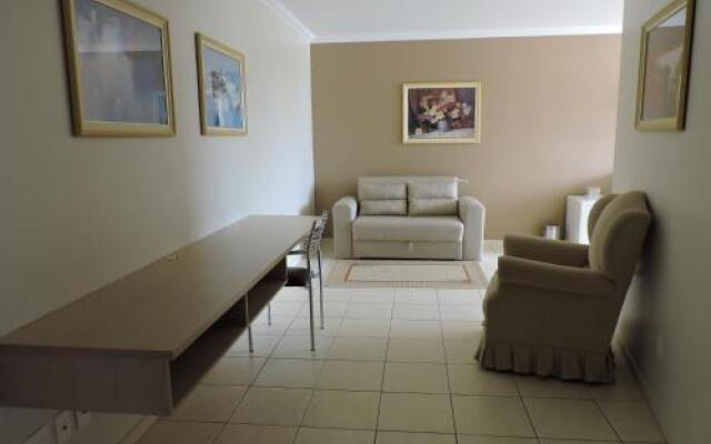 Center Hotel Cambará