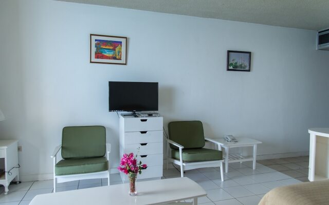 Montego Bay Club Apartments