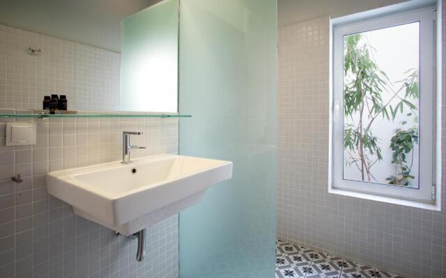 Lovely, central, private balconies, roof garden! - EP7