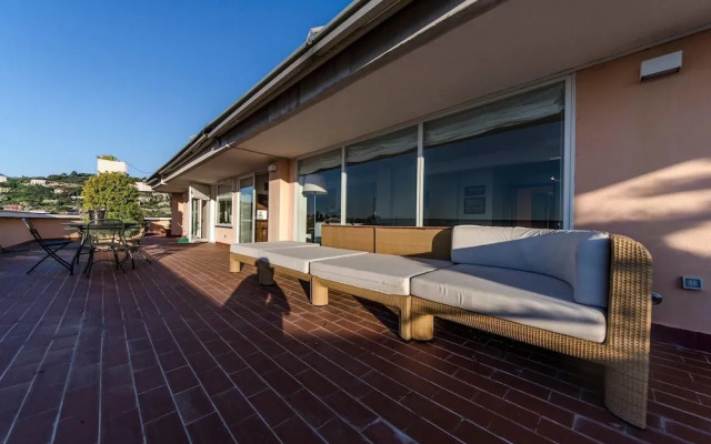 ALTIDO marvellous Penthouse in Rapallo