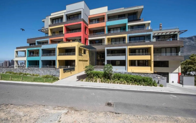 Spectacular Modern Apartment in Vibrant Bokaap