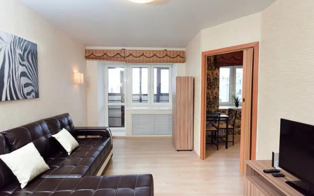 На Петербургской Улице