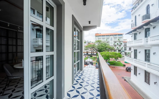 Spacious 2BR in Plaza Herrera