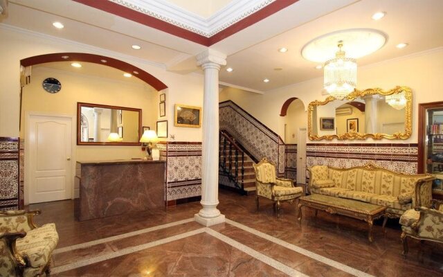 Hotel Maestranza