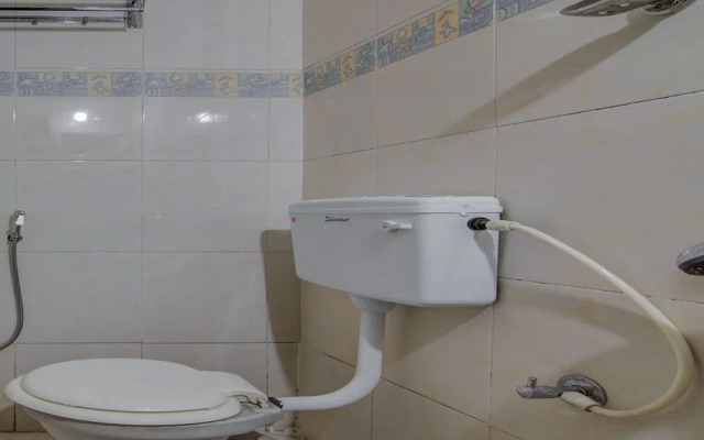 Oyo 14323 Anupama Hotel