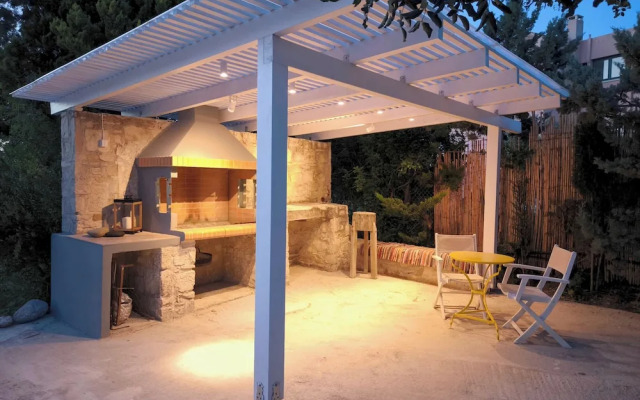 Villa Mirtylla luxury retreat. Pool Gym
