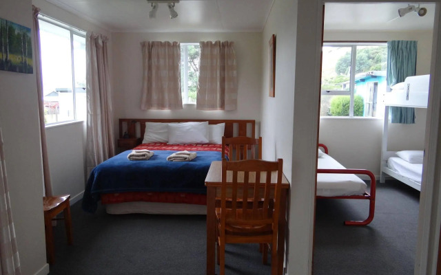 Waikawa Bay Holiday Park