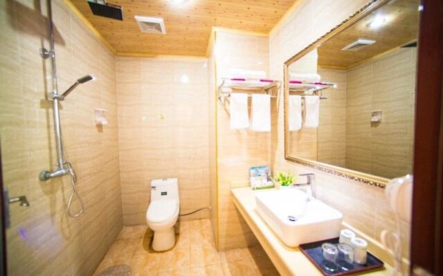 Jiuzhaigou Yixin Mountain Villa (Jiuzhaigou Qianguqing Store)