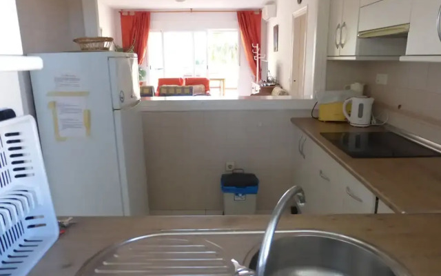 Beautiful 2 Bedroom, 2 Bathroom Apartment