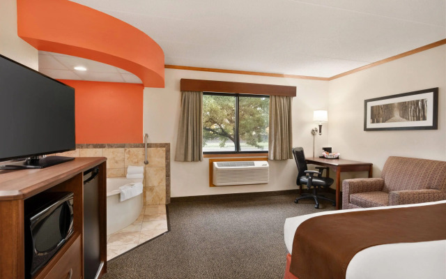 AmericInn by Wyndham Virginia