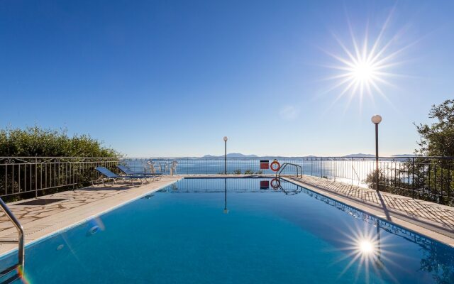 Villa Katina - private pool & sea view