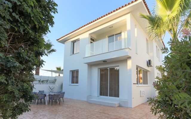 Pernera Family Villas