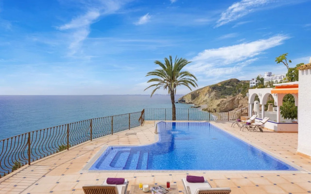 Villa Scirocco Montiboli by Buccara