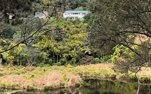 Muriwai Lodge