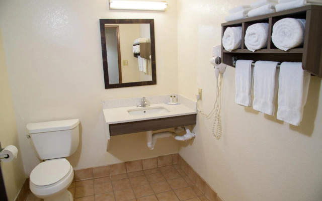 Pigeon River Inn